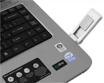 samsung_swc_u200- 4G USB-модем Samsung SWC-U200